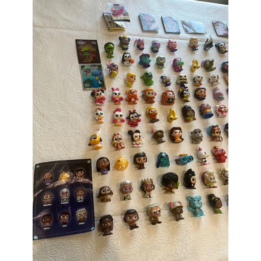 131 Disney Doorables Lot Rare Ultra Rare Flocked Glow Scented Special + Cards